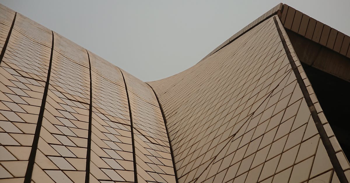 The Role of Ceramic Coating in Preventing Dirt Buildup